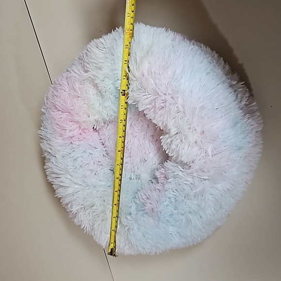 Calming Soft Light Pastel Small Pet Bed NWOT - Picture 9 of 9